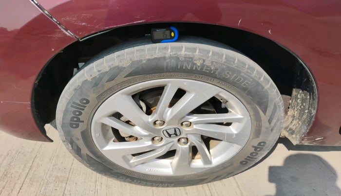 2016 Honda Jazz 1.5L I-DTEC V, Diesel, Manual, 1,13,998 km, tyre