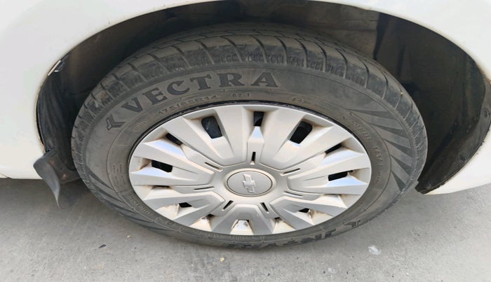 2014 Chevrolet Sail 1.2 LS, Petrol, Manual, 1,26,794 km, tyre