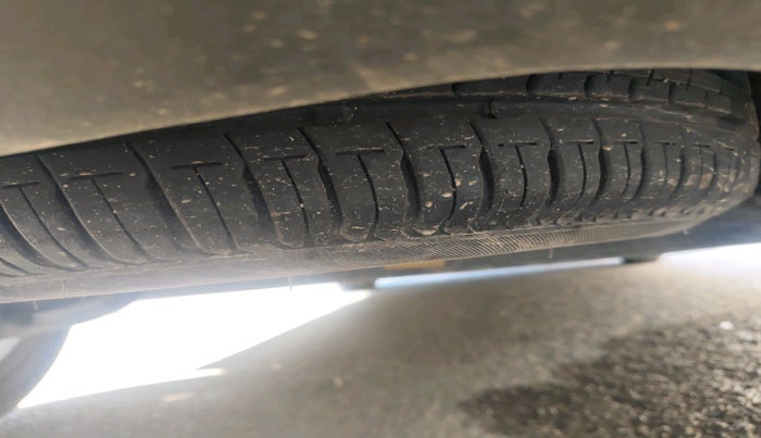 2024 Tata ALTROZ XZ PLUS SUNROOF CNG, Petrol, Manual, 14,296 km, tyre