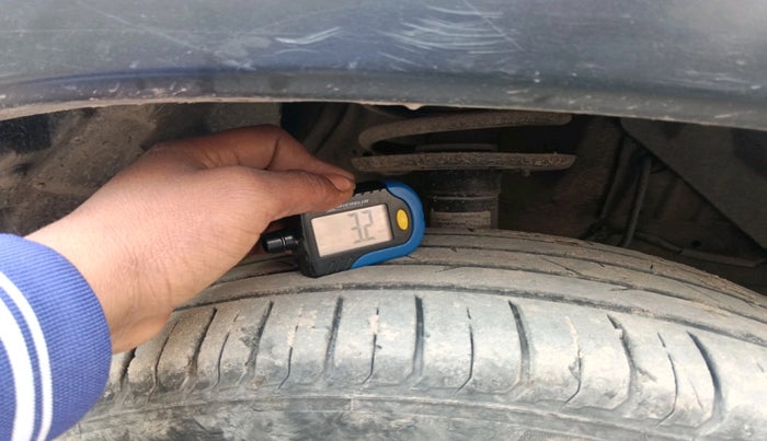 2016 Maruti Vitara Brezza ZDI, Diesel, Manual, 1,78,502 km, tyre