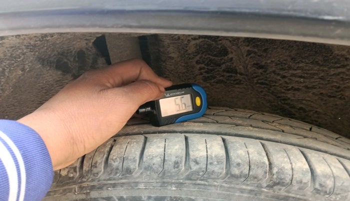 2016 Maruti Vitara Brezza ZDI, Diesel, Manual, 1,78,502 km, tyre