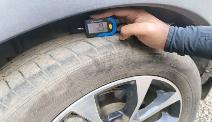 2021 Tata NEXON XZ PLUS DIESEL SUNROOF, Diesel, Manual, 81,251 km, tyre