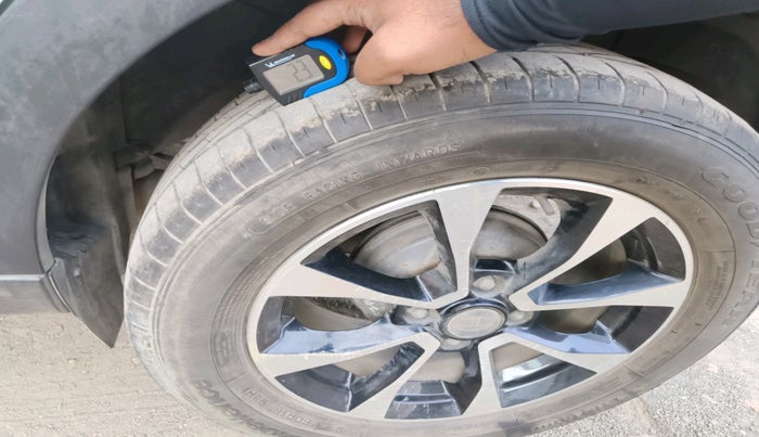 2021 Tata NEXON XZ PLUS DIESEL SUNROOF, Diesel, Manual, 81,251 km, tyre