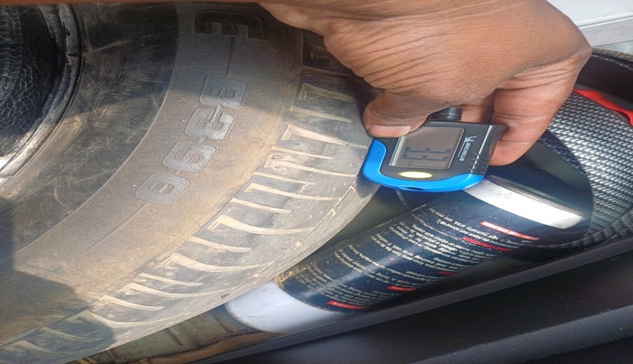 2017 Hyundai Creta S PLUS 1.4 DIESEL, Diesel, Manual, 1,96,457 km, tyre