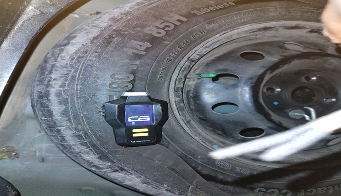 2013 Maruti Swift Dzire VXI, Petrol, Manual, 1,30,178 km, tyre