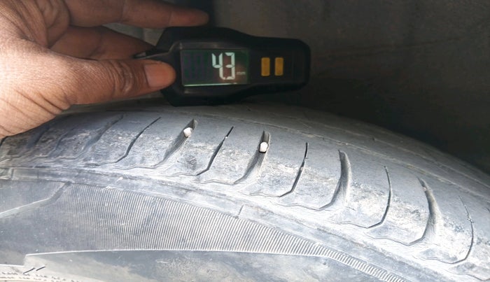 2016 Honda Jazz 1.2L I-VTEC V AT, Petrol, Automatic, 56,689 km, tyre