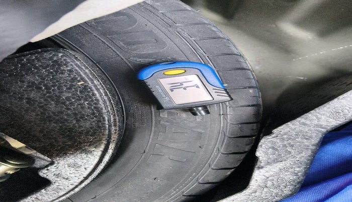 2022 Maruti Ciaz ZETA 1.5 SHVS MT PETROL, Petrol, Manual, 21,973 km, tyre