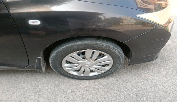 2016 Honda City 1.5L I-VTEC SV, Petrol, Manual, 97,772 km, tyre