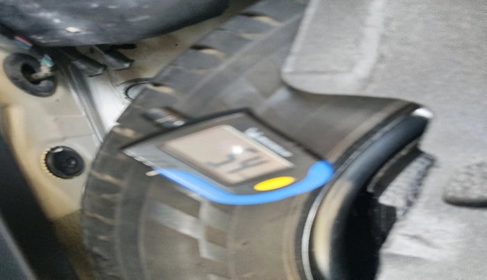 2018 Skoda Octavia 2.0 TDI L&K AT, Diesel, Automatic, 1,25,260 km, tyre