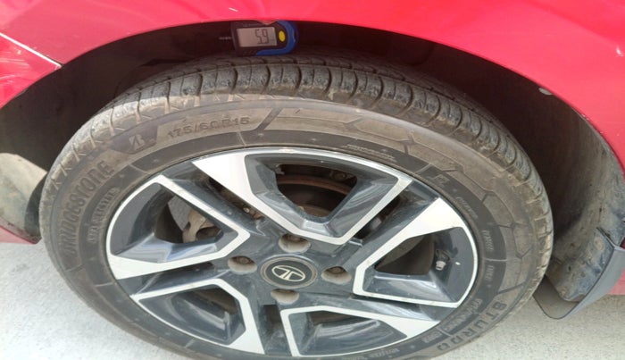 2019 Tata Tiago XZ PLUS PETROL, Petrol, Manual, 68,215 km, tyre