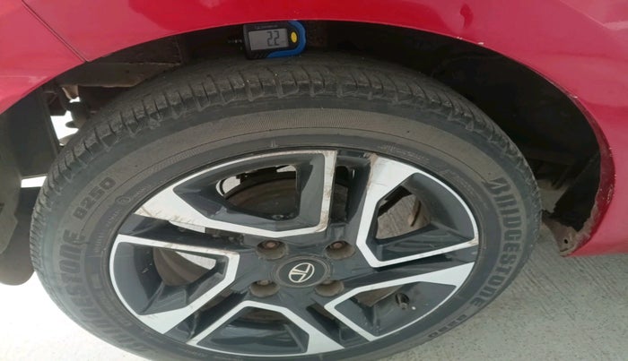 2019 Tata Tiago XZ PLUS PETROL, Petrol, Manual, 68,215 km, tyre