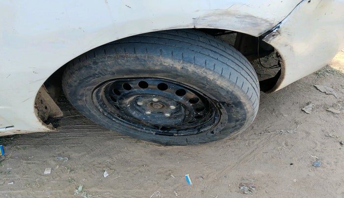 2010 Maruti SX4 VXI, Petrol, Manual, 89,477 km, tyre