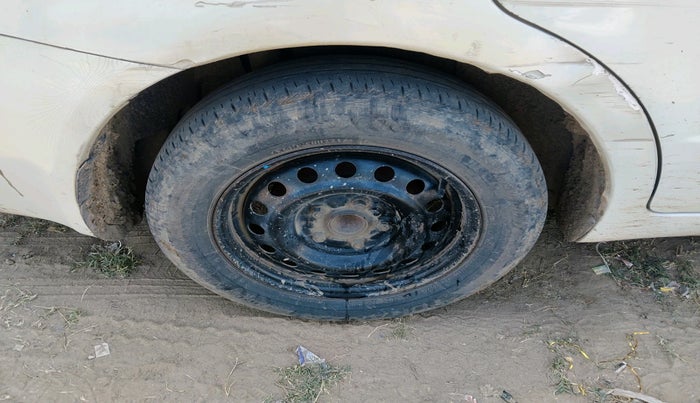 2010 Maruti SX4 VXI, Petrol, Manual, 89,477 km, tyre