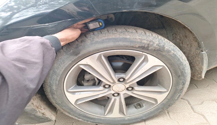 2018 Hyundai Verna 1.6 VTVT SX, Petrol, Manual, 40,303 km, tyre