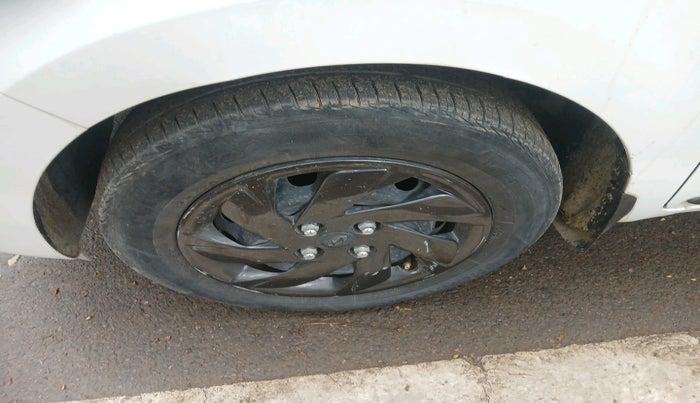 2019 Hyundai NEW SANTRO Sportz AMT SE, Petrol, Automatic, 49,099 km, tyre