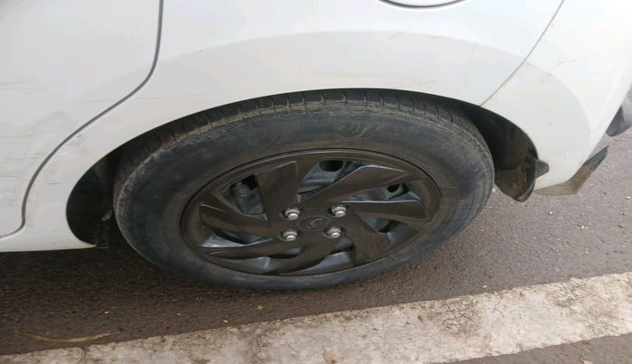 2019 Hyundai NEW SANTRO Sportz AMT SE, Petrol, Automatic, 49,099 km, tyre