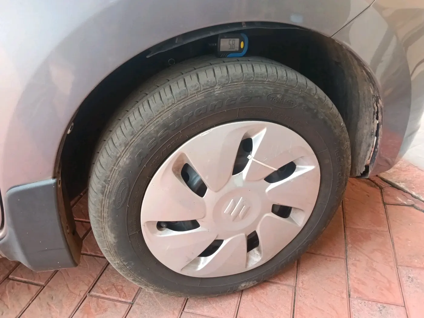 2015 Maruti Celerio VXI AMT, Petrol, Automatic, 41,954 km, tyre