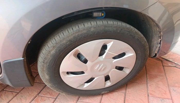 2015 Maruti Celerio VXI AMT, Petrol, Automatic, 41,954 km, tyre