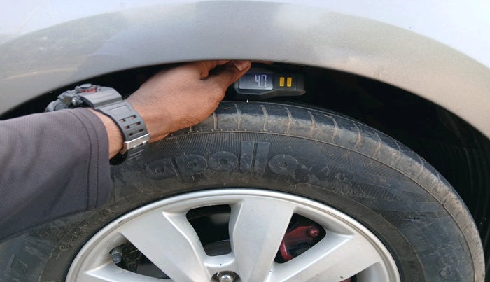 2013 Hyundai i20 SPORTZ 1.4 CRDI, Diesel, Manual, 97,344 km, tyre