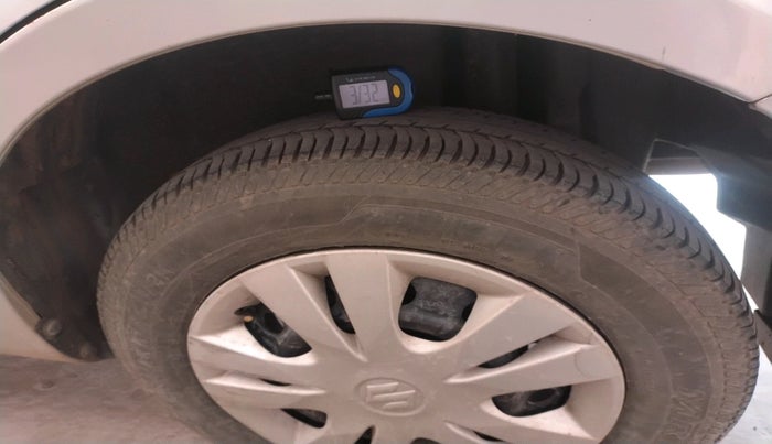 2012 Maruti Swift Dzire VDI, Diesel, Manual, 77,856 km, tyre