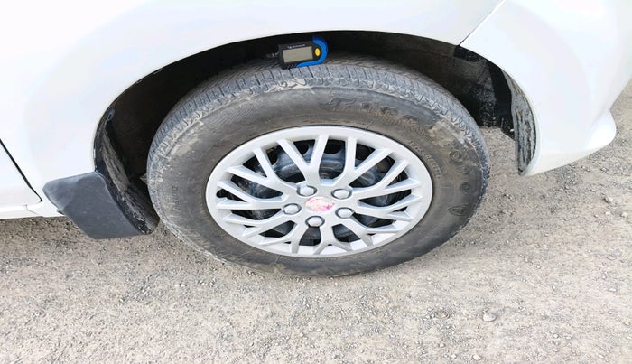 2013 Maruti Alto 800 VXI, Petrol, Manual, 94,747 km, tyre