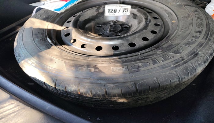 2018 Jeep Compass LIMITED PLUS DIESEL, Diesel, Manual, 1,24,228 km, tyre