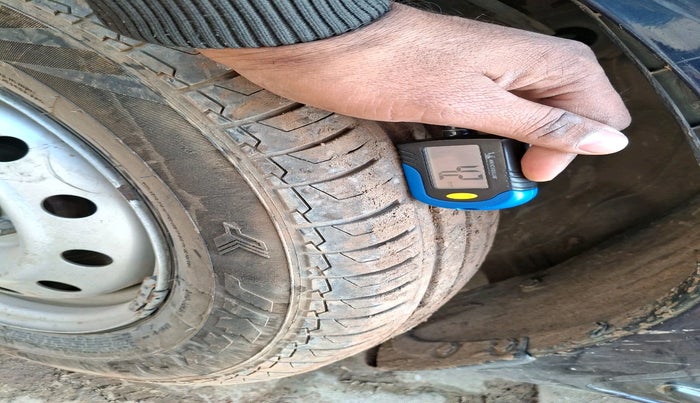 2022 Maruti Swift LXI, Petrol, Manual, 24,813 km, tyre