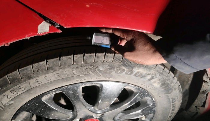 2016 Maruti Baleno ALPHA PETROL 1.2, Petrol, Manual, 1,13,167 km, tyre