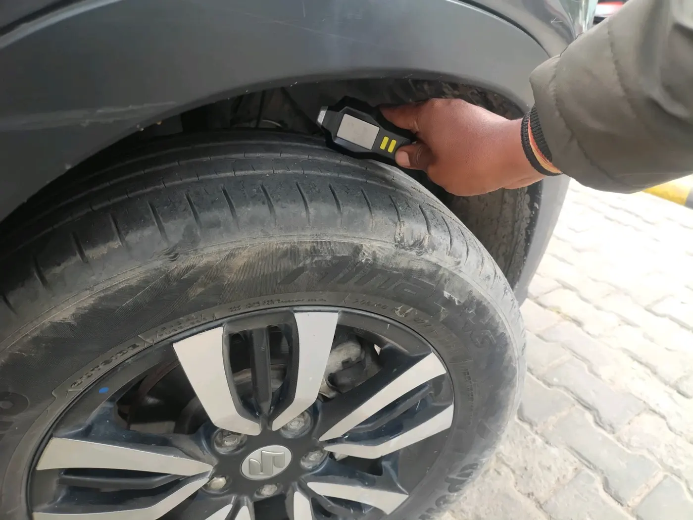 2018 Maruti Vitara Brezza VDI (O), Diesel, Manual, 1,96,369 km, tyre