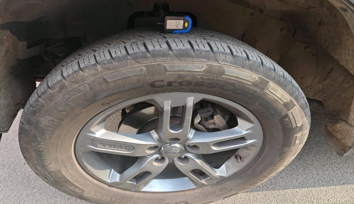 2021 Mahindra Thar LX HARD TOP 4WD MT, Diesel, Manual, 74,635 km, tyre