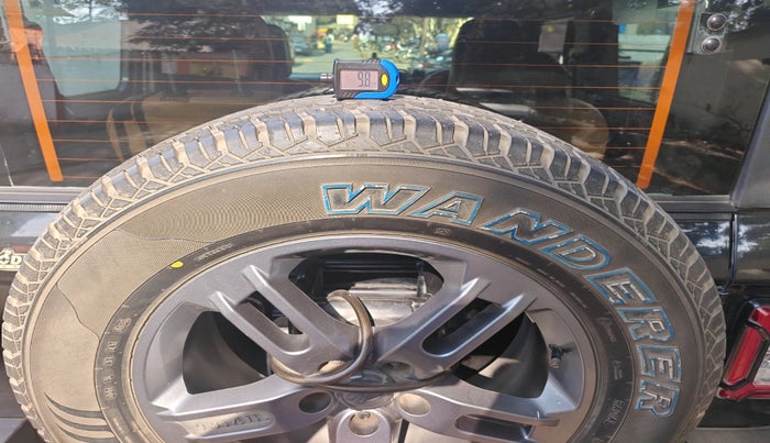 2021 Mahindra Thar LX HARD TOP 4WD MT, Diesel, Manual, 74,635 km, tyre