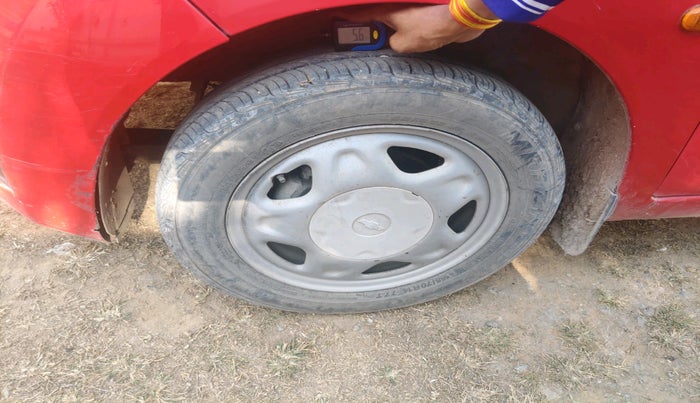 2011 Chevrolet Beat LT PETROL, Petrol, Manual, 86,746 km, tyre