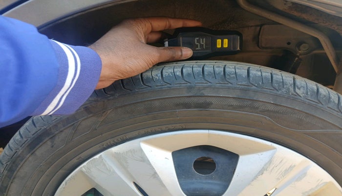 2018 Maruti Wagon R 1.0 VXI, Petrol, Manual, 59,918 km, tyre