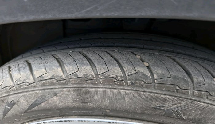 2025 Hyundai EXTER SX 1.2 MT Hy-CNG Duo , Petrol, Manual, 2,440 km, tyre