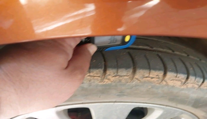 2017 Maruti Baleno ALPHA PETROL 1.2, Petrol, Manual, 1,44,244 km, tyre