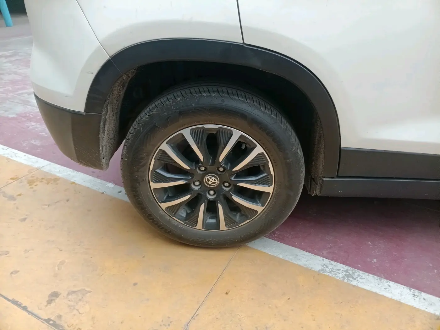 2021 Toyota URBAN CRUISER PREMIUM GRADE AT, Petrol, Automatic, 55,002 km, tyre