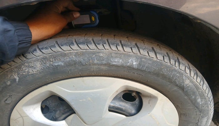 2017 Tata Tiago XTA PETROL, Petrol, Automatic, 57,390 km, tyre