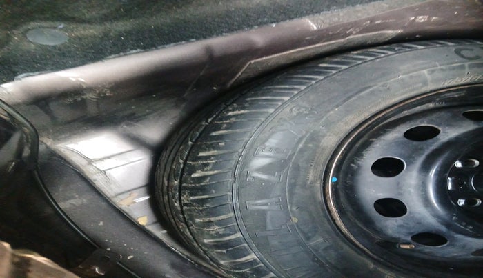 2017 Tata Tiago XTA PETROL, Petrol, Automatic, 57,390 km, tyre