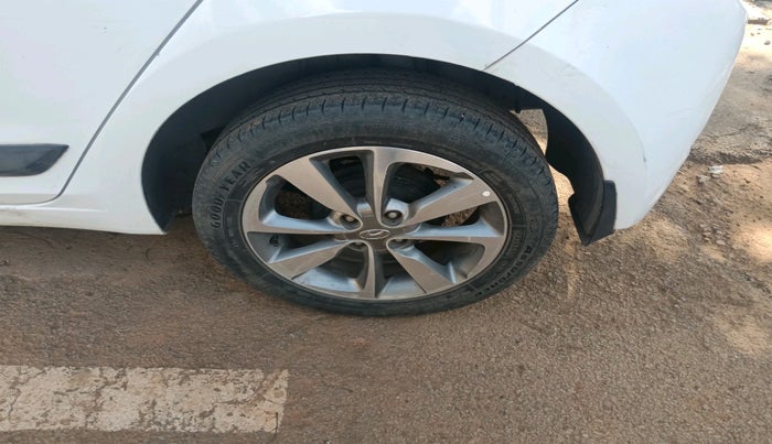 2016 Hyundai Elite i20 ASTA 1.2, Petrol, Manual, 69,132 km, tyre