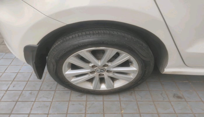 2013 Volkswagen Polo GT TSI AT, Petrol, Automatic, 74,856 km, tyre