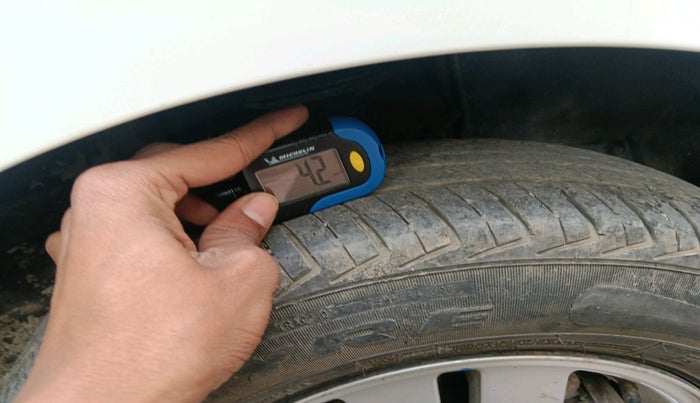 2022 Maruti New Wagon-R LXI CNG 1.0, Petrol, Manual, 55,270 km, tyre