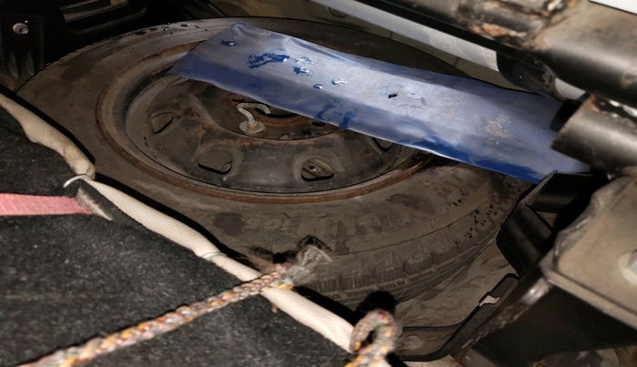 2013 Maruti Wagon R 1.0 LXI CNG, Petrol, Manual, 88,461 km, tyre