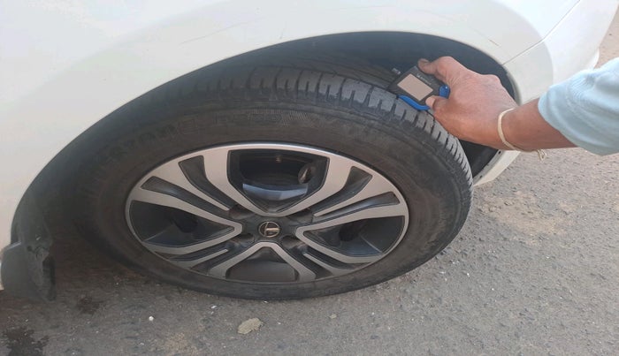 2022 Tata TIGOR XZ PLUS CNG, Petrol, Manual, 17,429 km, tyre