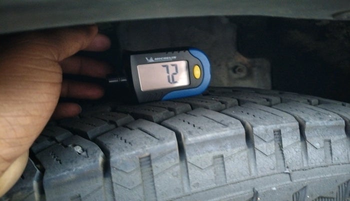 2015 Honda CRV 2.4L 2WD AT, Petrol, Automatic, 1,55,707 km, tyre