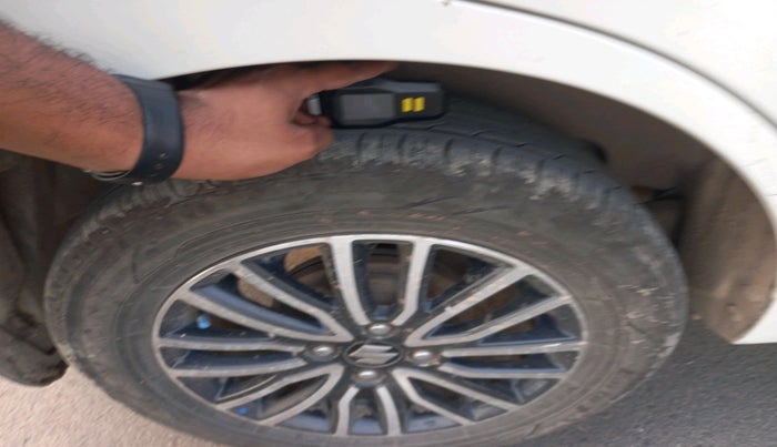 2018 Maruti Dzire ZDI PLUS AMT, Diesel, Automatic, 1,78,590 km, tyre