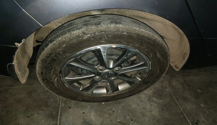 2015 Hyundai Grand i10 ASTA 1.2 KAPPA VTVT, Petrol, Manual, 97,924 km, tyre