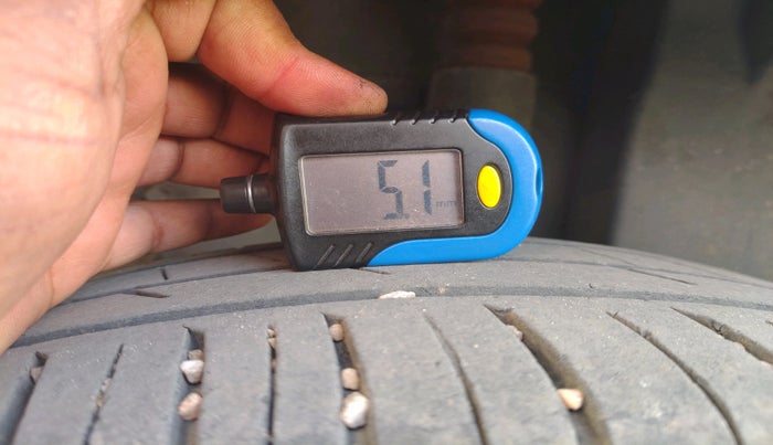 2022 Tata PUNCH ACCOMPLISHED MT, Petrol, Manual, 31,653 km, tyre