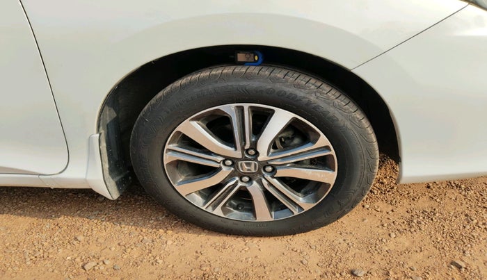 2018 Honda City 1.5L I-VTEC V MT, Petrol, Manual, 42,977 km, tyre