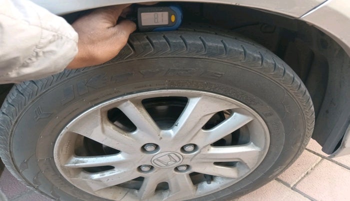 2017 Honda Amaze 1.5L I-DTEC VX, Diesel, Manual, 99,793 km, tyre