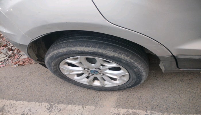 2016 Ford Ecosport TITANIUM 1.5L PETROL AT, Petrol, Automatic, 1,26,250 km, tyre